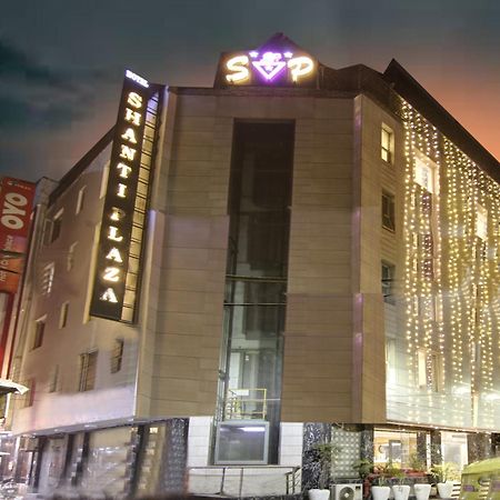 The Shanti Plaza - Neu-Delhi Exterior foto
