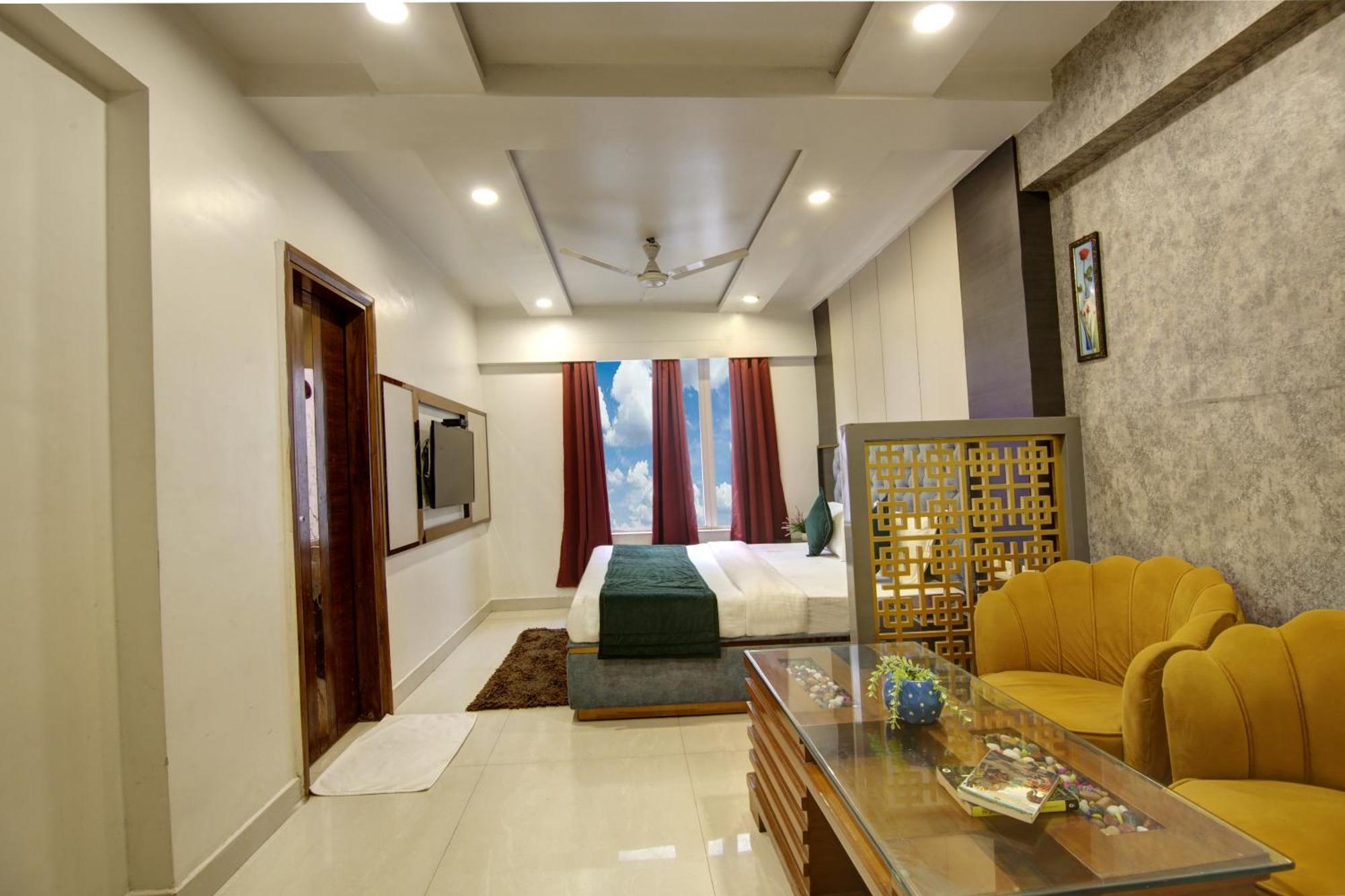 The Shanti Plaza - Neu-Delhi Exterior foto