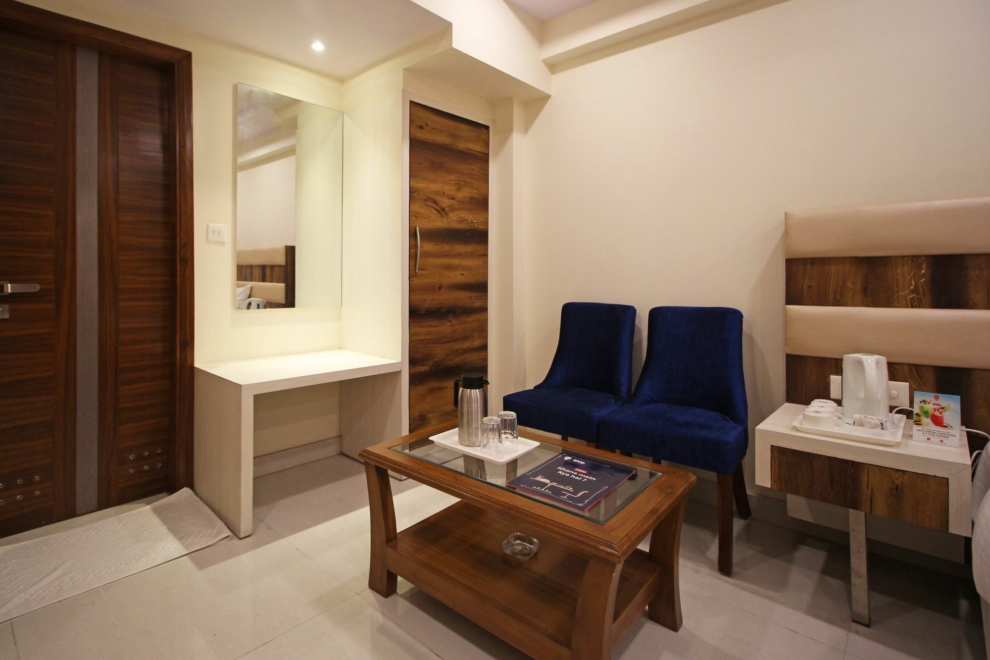 The Shanti Plaza - Neu-Delhi Exterior foto